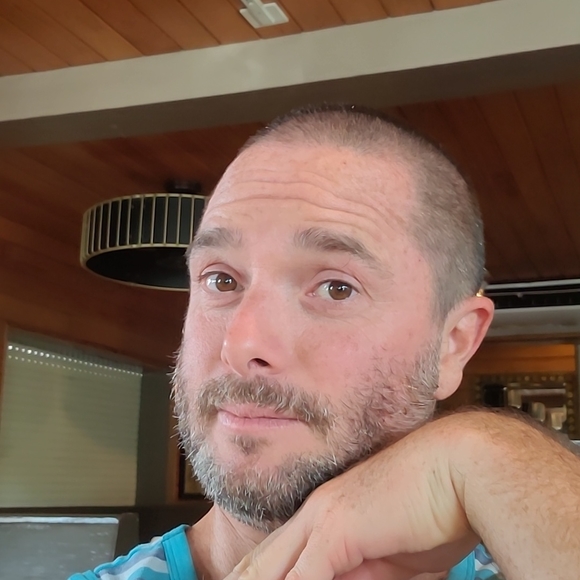 Meet your Posher, Mike - Picture 1 of 1